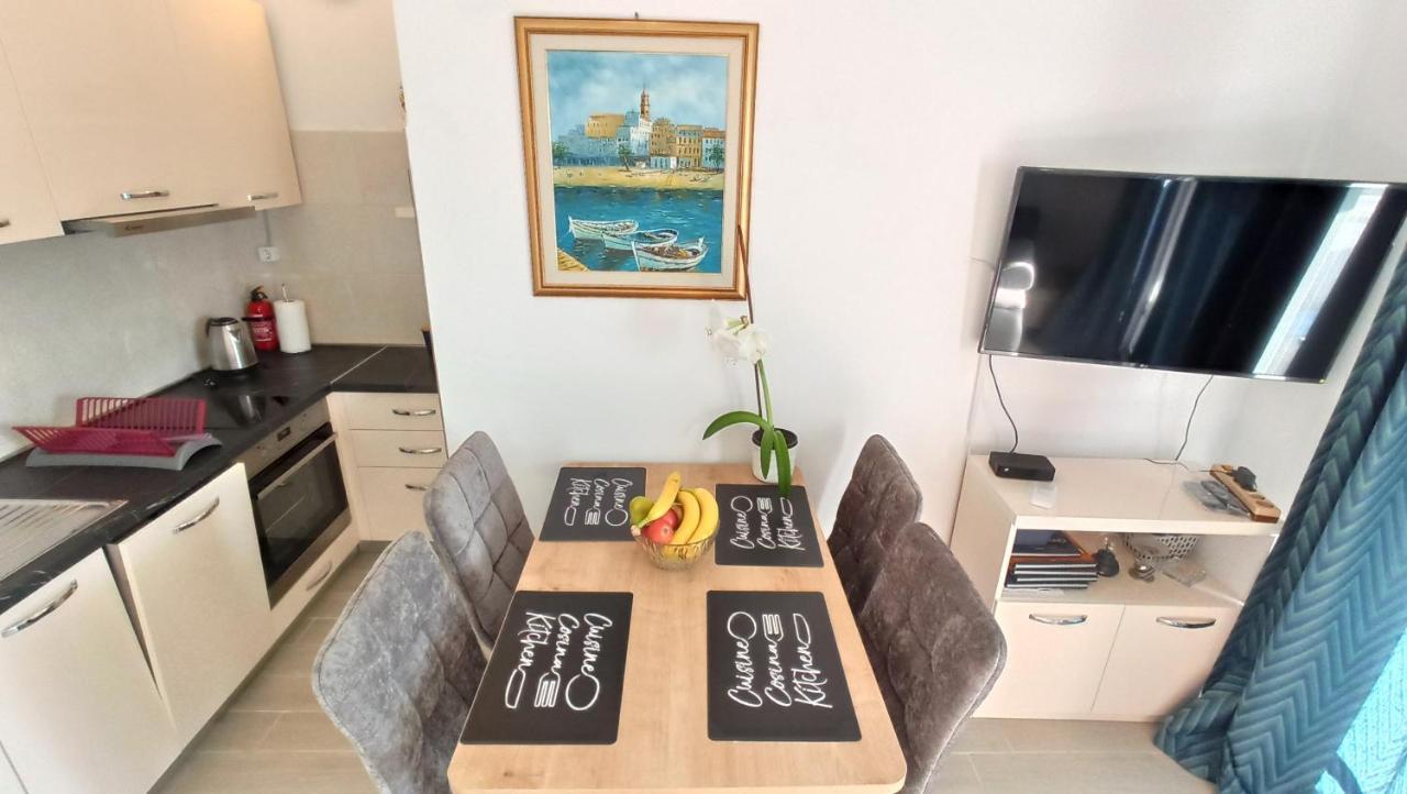 Jakopovic Apartments Rogoznica  Bagian luar foto