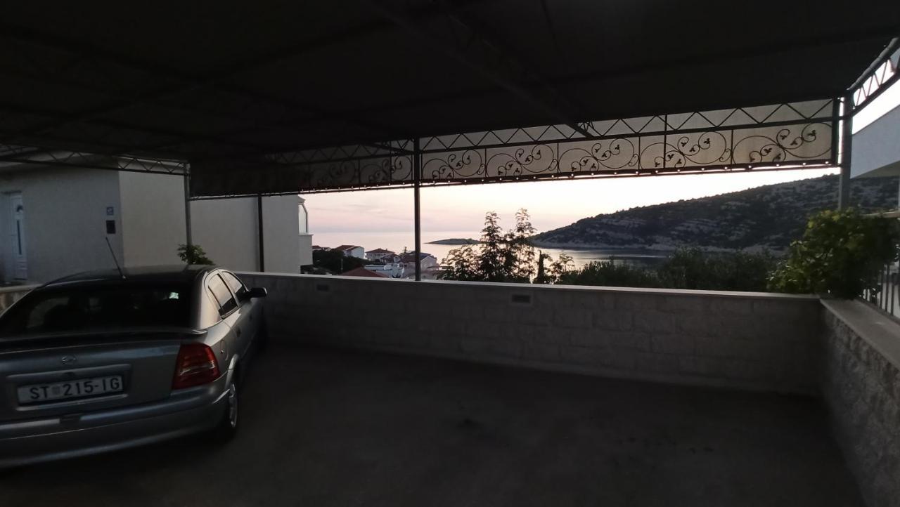 Jakopovic Apartments Rogoznica  Bagian luar foto