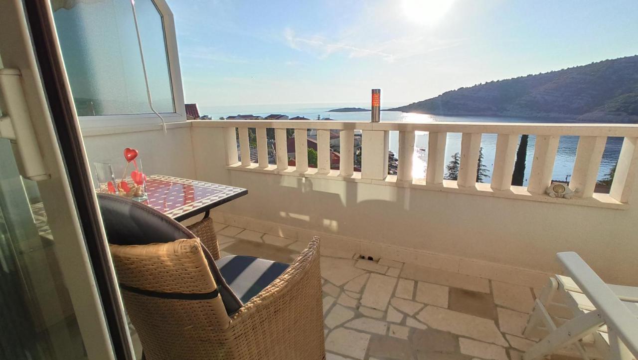 Jakopovic Apartments Rogoznica  Bagian luar foto