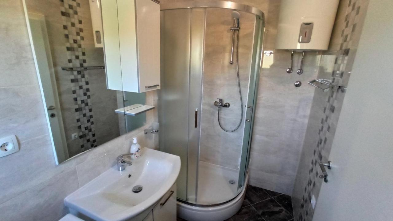 Jakopovic Apartments Rogoznica  Bagian luar foto