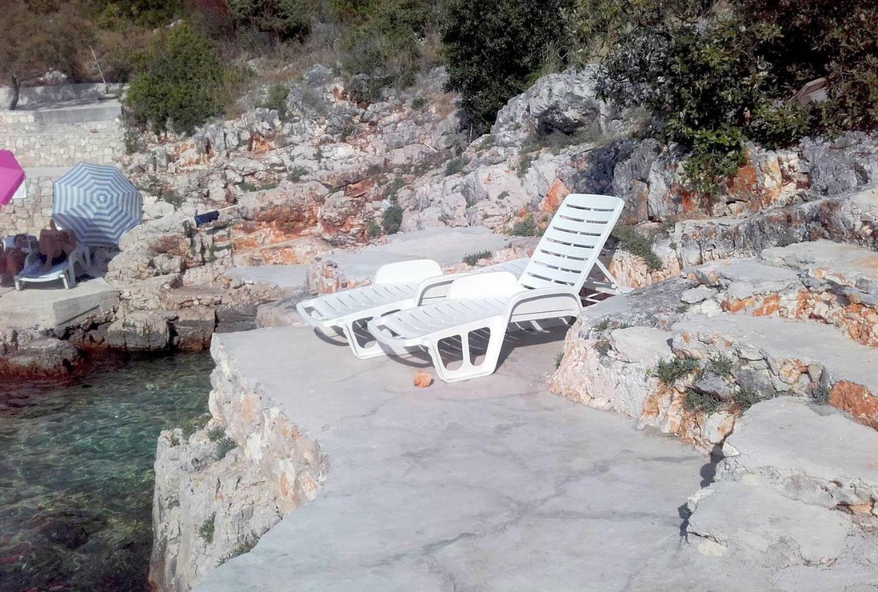 Jakopovic Apartments Rogoznica  Bagian luar foto